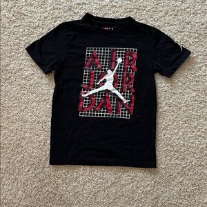 Boys Jordan T-shirt size medium, or 10-12